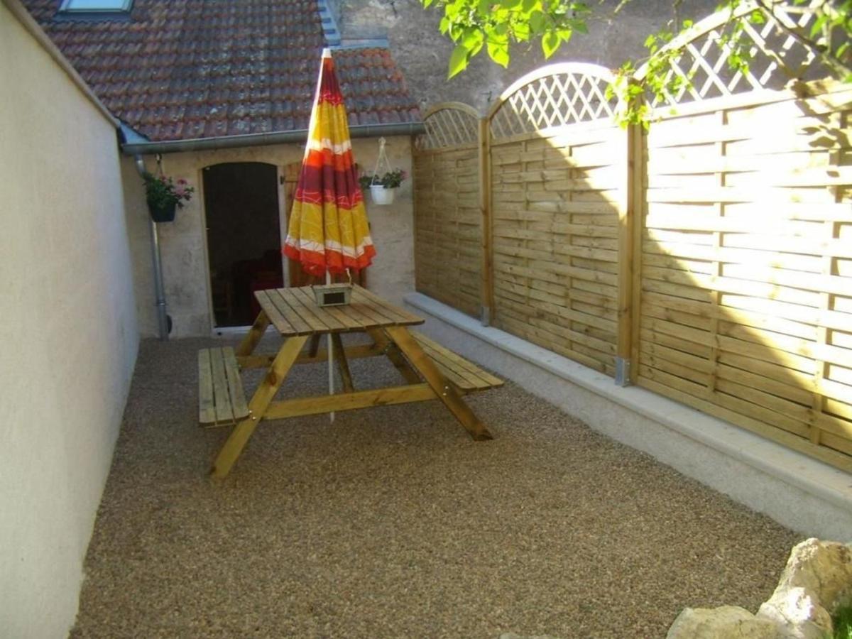 Gite 4 Pers. Avec Terrasse Privative Entre Sologne Et Chateaux De La Loire - Fr-1-590-36 Cléry-Saint-André Buitenkant foto